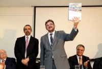 Wilson entrega Plano de Desenvolvimento aos piauienses