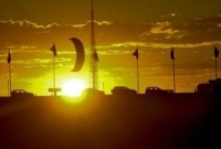 Horário de verão começou à meia-noite deste sábado