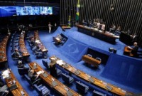 Plenário deve destravar a pauta e discutir PEC da reforma política