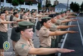 No Brasil, cerca de 28 mil mulheres servem às Forças Armadas
