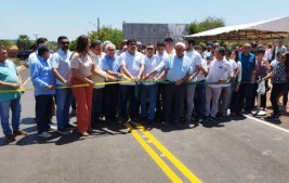 Inauguração das estradas que ligam Batalha a Esperantina e Barras