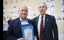 APL e a ACIPI lançam obra de Jônathas Nunes