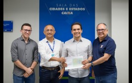Prefeito Dr. Gilberto Júnior assina contrato de mais de R$ 14 milhões para novas obras em Uruçuí