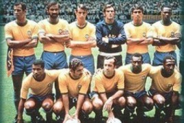 Jogadores das seleções de 1958, 1962 e 1970 recebem prêmio