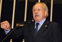 Deputado defende fim da cobrança previdenciária de servidores inativos