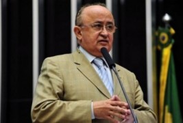 Júlio César é o único parlamentar piauiense a receber o prêmio Congresso Em Foco 2013