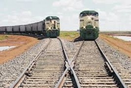 Prioridade é investir no transporte sobre trilhos, afirma Dilma