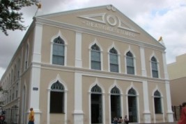 Theatro 4 de Setembro reabre nesta quinta (29) com Orquestra Sinfônica