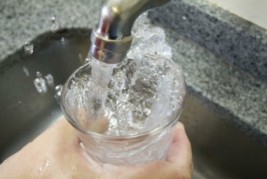 Água do rio Doce tem mesma qualidade de antes do rompimento de barragem em Mariana (MG)