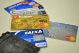 Despesa com juros do cartão de crédito pode cair em 70%