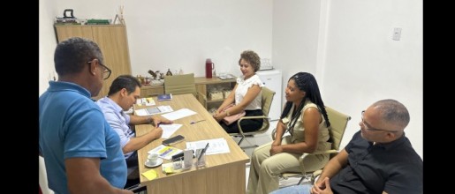 Prefeito de Urucuí empossa novos servidores concursados