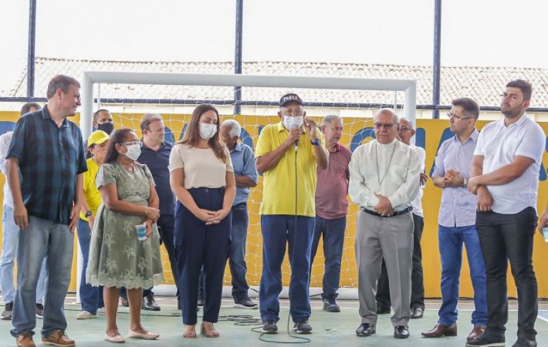 Quadra do Poti Velho é reformada e entregue a população