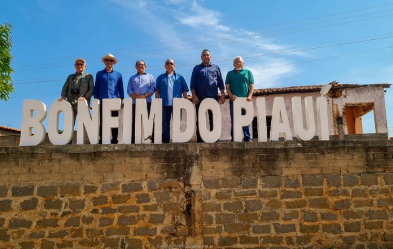 Acadêmicos visitam local da primeira fazenda do Piauí
