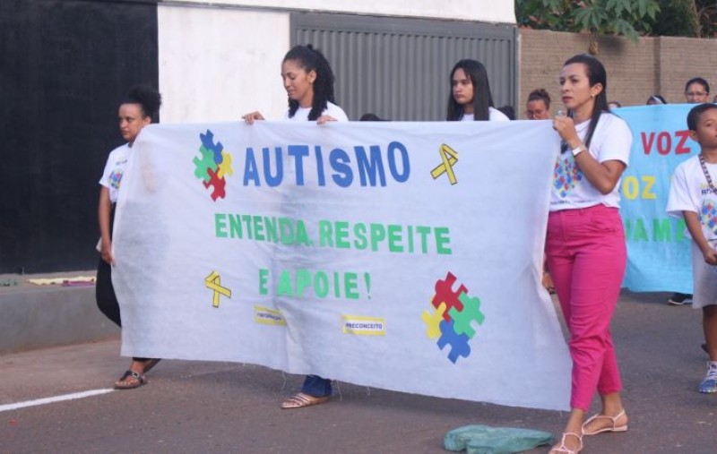 Caminhada de Conscientização do Autismo Marca Abril em Uruçuí