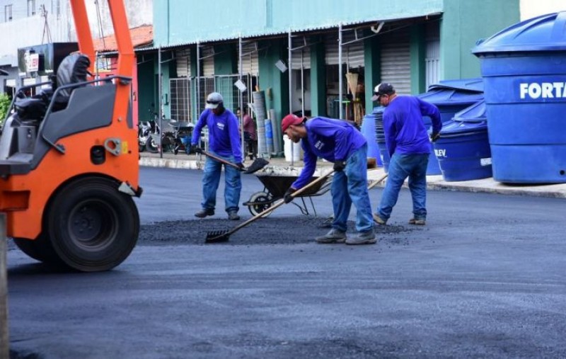 Governo do Estado investe R$ 3 milhões na pavimentação asfáltica de ruas em Água Branca