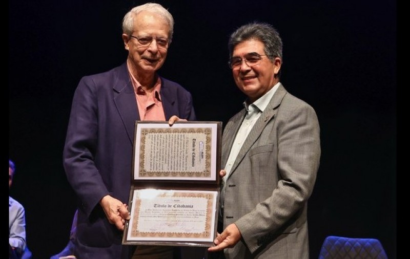 Frei Betto recebe título de cidadania piauiense